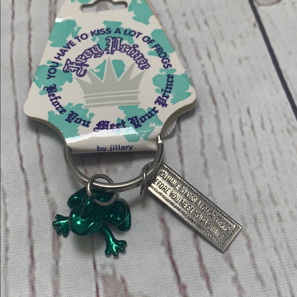 Frog keychain “you have to Kiss a lot of Frogs to Meet your prince” NWT